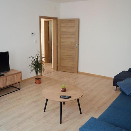 Apartman U Maleho Jezu Ceske Budejovice Exterior photo